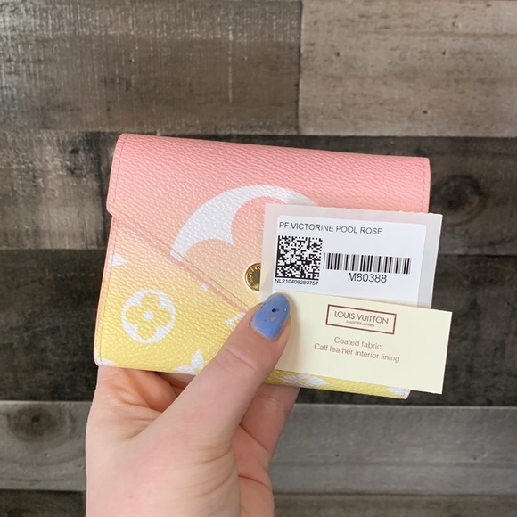 LOUIS VUITTON Pink/Yellow Victorine By The Pool In Rose/Light Gradient - Picture 9 of 10